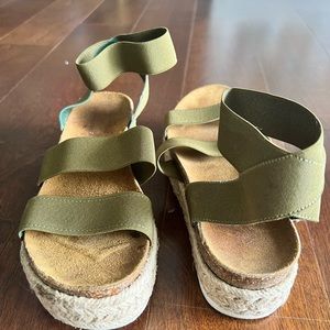 Steve Madden Olive Green Strappy Sandals